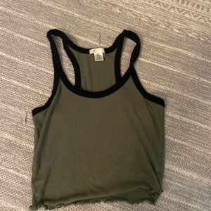 green black crop tank